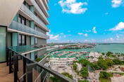 Beautiful 1 BD Condo in Downtown #1914