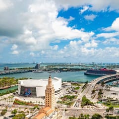 Skyview Studio on 34th | City & Bay Views