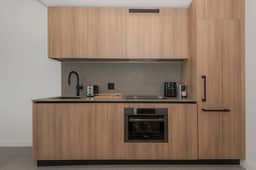 Skyview Studio on 34th | City & Bay Views