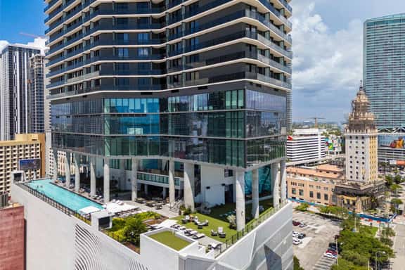 Coastal View Luxe · Pool · Beach Club Access #3417 - Image 1