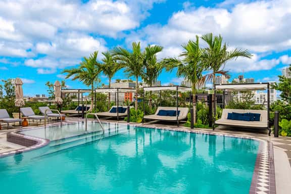 The Wynwood | Luxury 1BR Retreat - Image 1