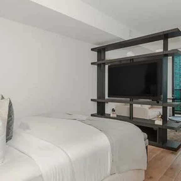 Lux Studio with Bay Views #3104 - Image 1