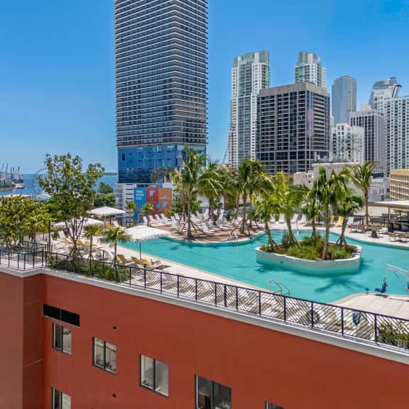Skyline Haven Luxe City Views 2BD Condo #1903 - Image 1