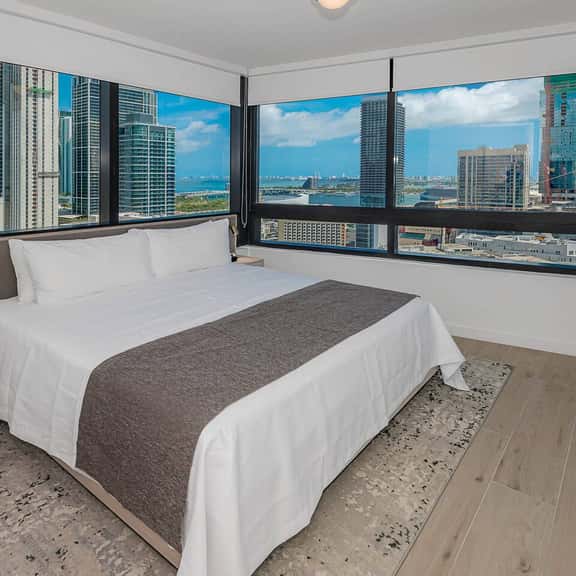 Cloud 28 | 2BR Sky Residence | Downtown Miami - Image 1