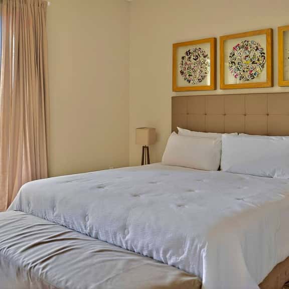 Orlando Retreat | 4BR Townhome • 8 Min to Disney - Image 1