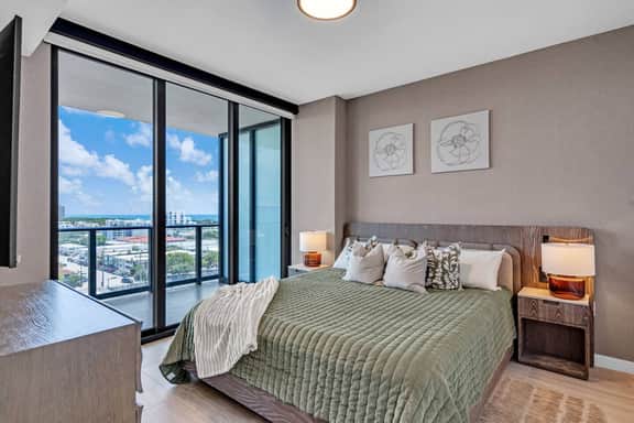 Lux 2BD Oasis • Miami Beach Lifestyle