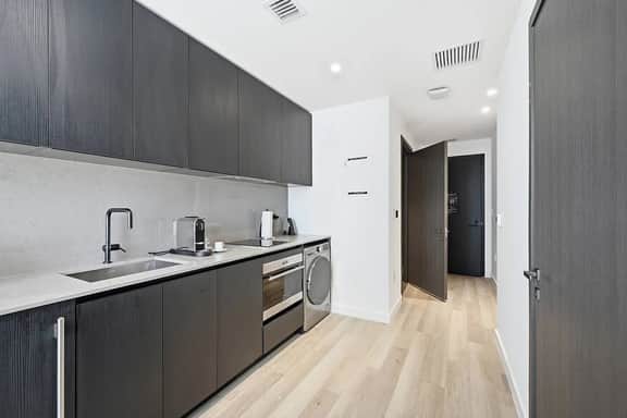 Downtown Miami Studio at E11EVEN | 24th Floor - Image 4
