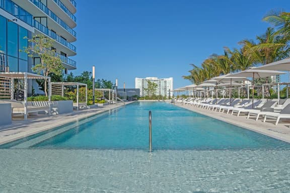 Lux 2BD Oasis • Miami Beach Lifestyle