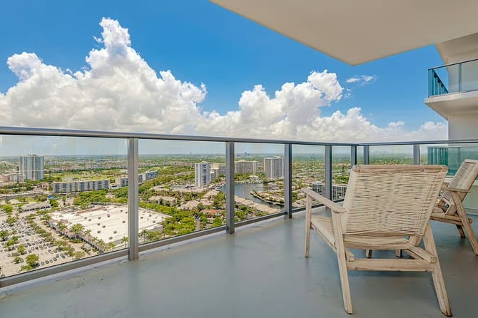 Sustainability in Short-Term Rentals: Attracting Eco-Conscious Travelers