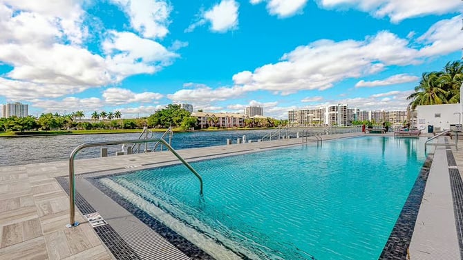 How Short-Term Rentals Diversify Your Portfolio and Minimize Risk